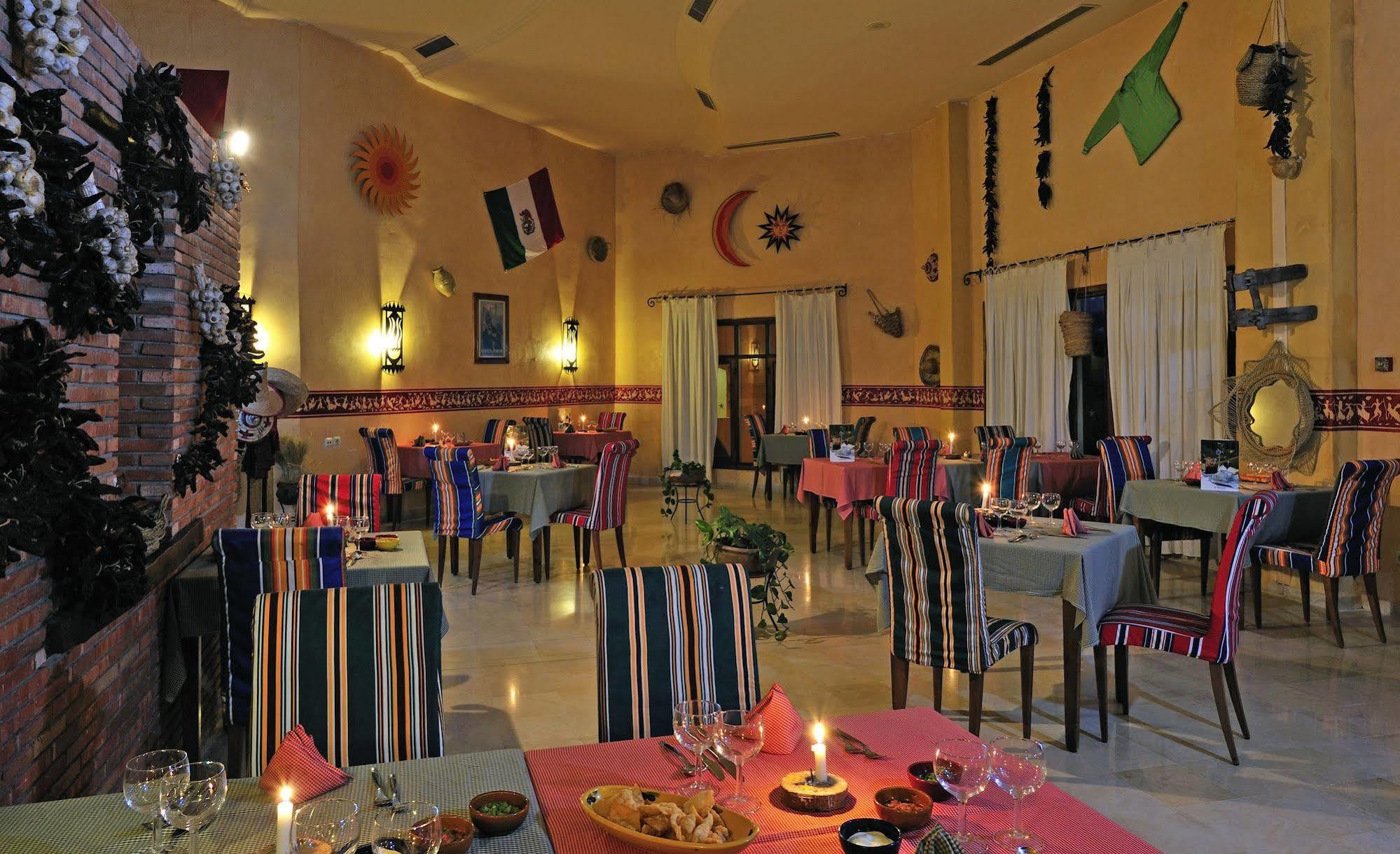 Chich Khan Hotel 함마메트 레스토랑 사진